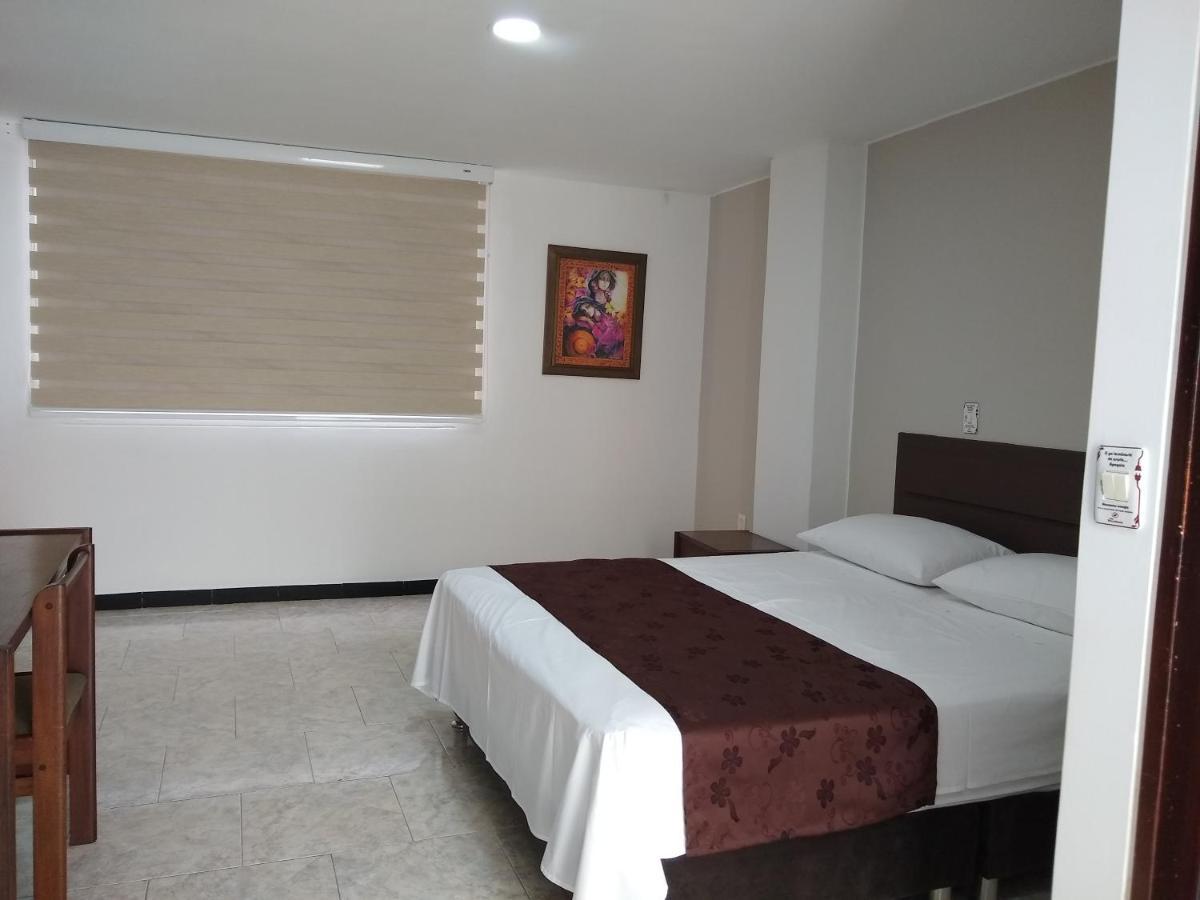 Hotel Hacaritama Ocana Exterior photo